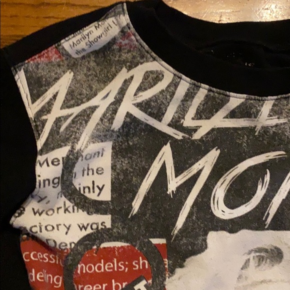 Marilyn Monroe sweater - Picture 3 of 10